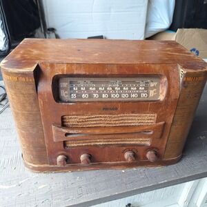 Vintage Philco Tube Radio Wood Tabletop BC SW Vacuum Tube Radio For Parts Repair